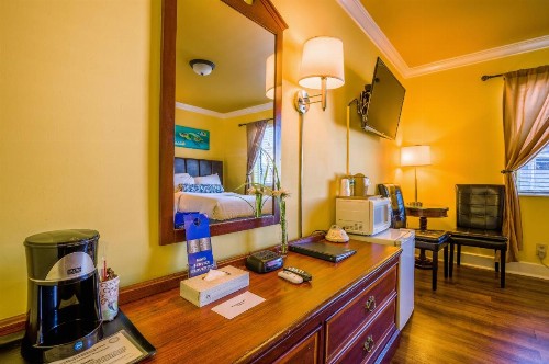 Pegasus International Hotel - image 8