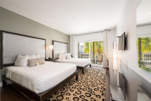 Truman Hotel - image 41
