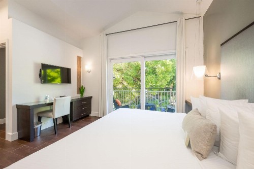 Truman Hotel - image 45
