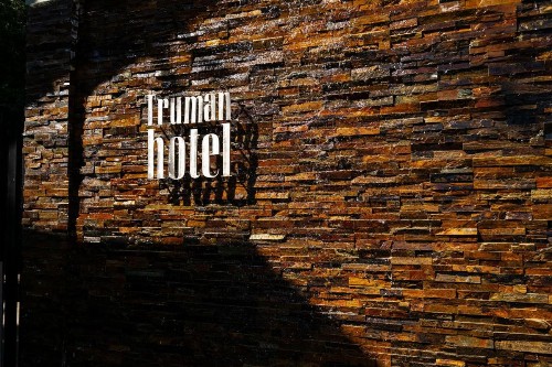 Truman Hotel - image 49