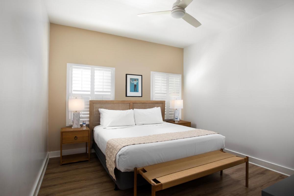 Paradise Inn - Adult Exclusive - image 7