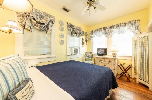 Knowles House B&B - Adult Only - image 9