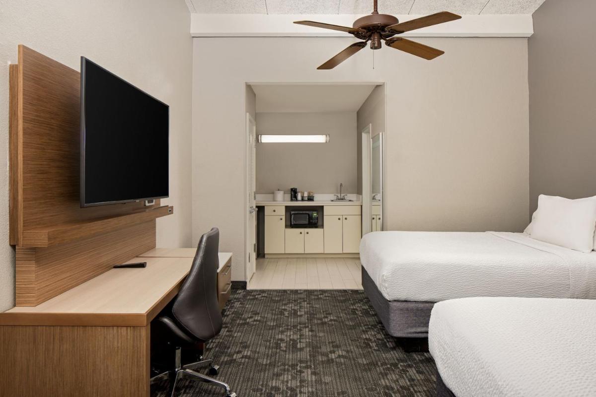 Courtyard by Marriott Key West Waterfront - image 4
