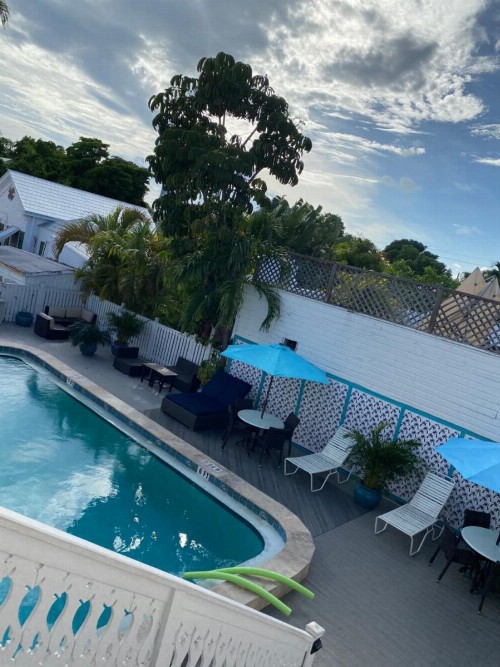 The Palms Hotel - image 26