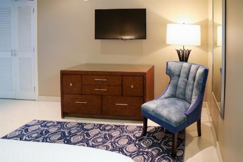 Orchid Key Inn - image 5