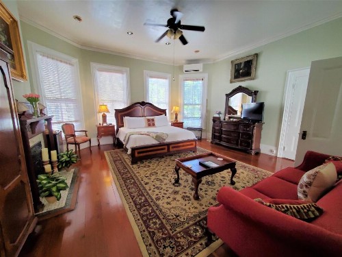 The Artist House - image 6
