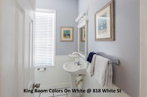 Colors on White - image 13
