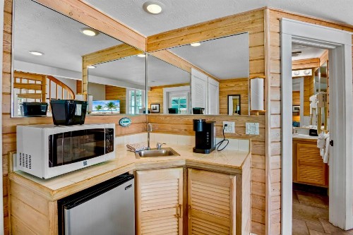 Eden House - image 39