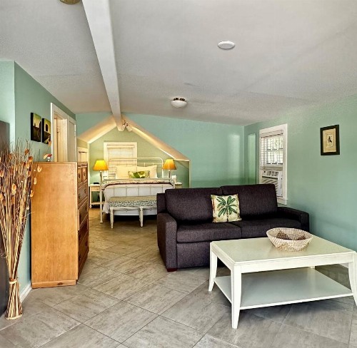Westwinds Inn - image 19