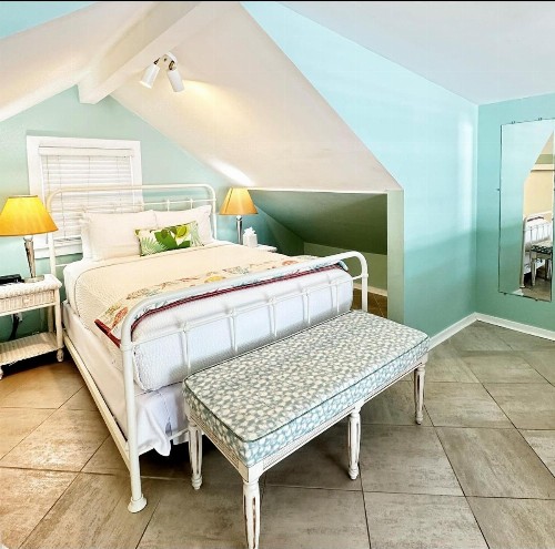 Westwinds Inn - image 2