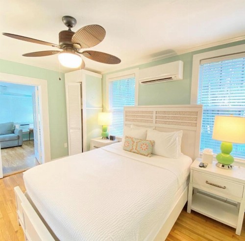 Westwinds Inn - image 20