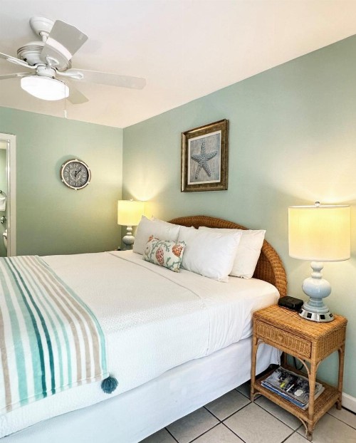 Westwinds Inn - image 33