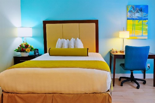 Silver Palms Inn - image 14