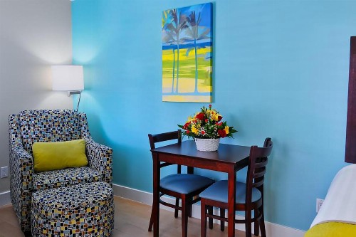 Silver Palms Inn - image 2