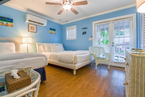 Seascape Tropical Inn - image 29