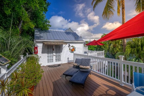 Seascape Tropical Inn - image 44