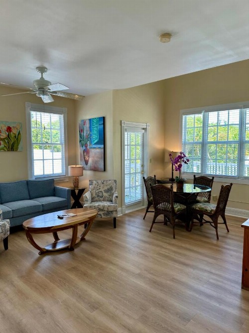 Douglas House - image 37