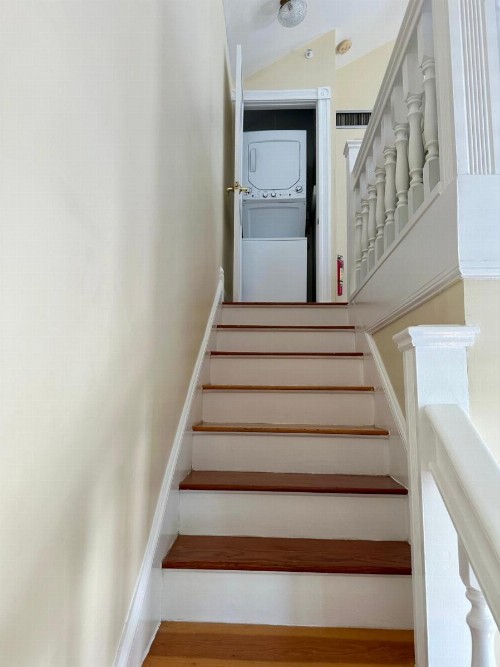 Douglas House - image 40