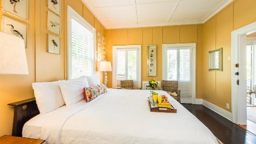 Old Town Manor - image 50