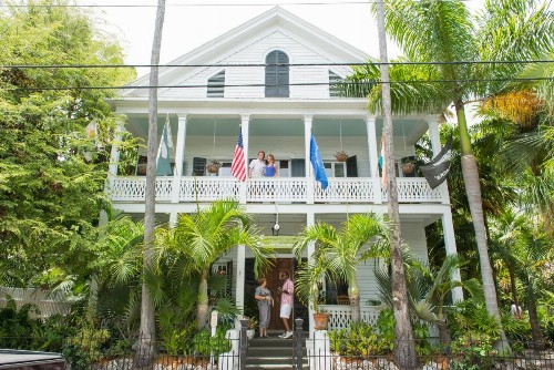 Old Town Manor - image 7