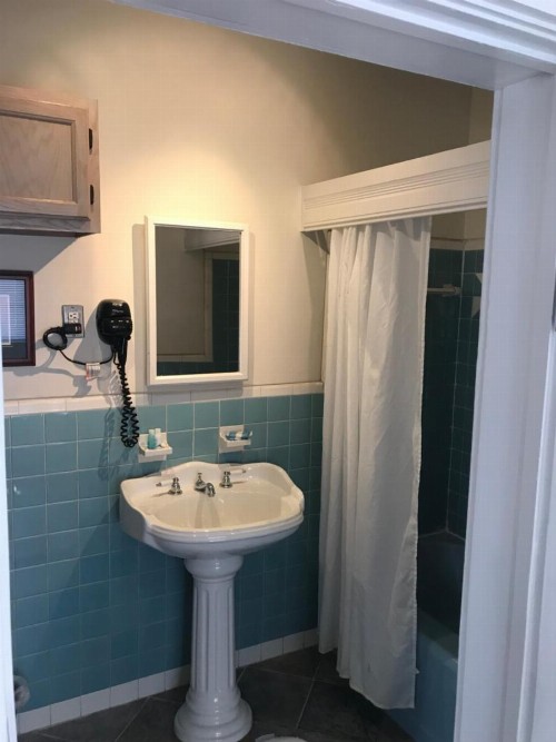 New Orleans House - Gay Male-Only Guesthouse - image 38