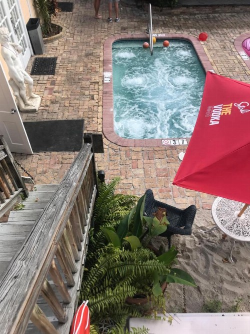 New Orleans House - Gay Male-Only Guesthouse - image 7