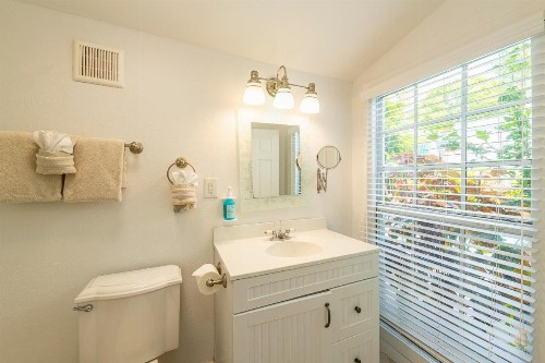 Rose Lane Villas - image 25