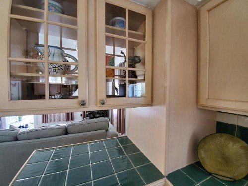 Old Town Suites - image 5