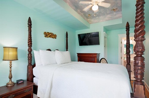 Coco Plum Inn - image 17