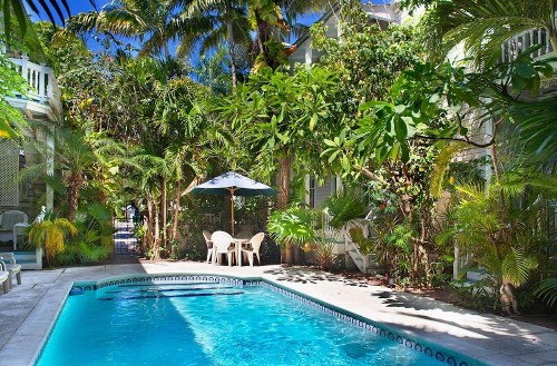Coco Plum Inn - image 19
