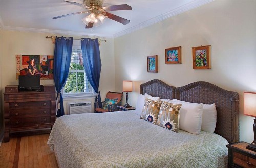 Coco Plum Inn - image 25
