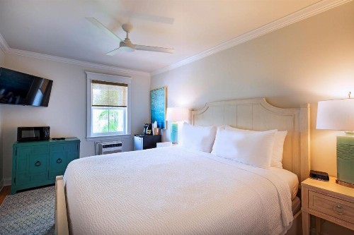 Coco Plum Inn - image 32