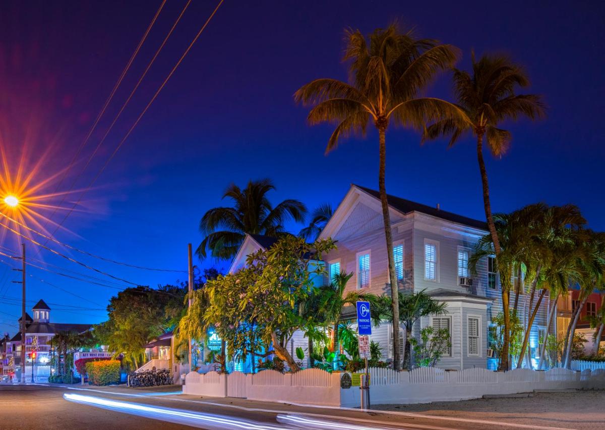 Duval Inn - Key West - main image