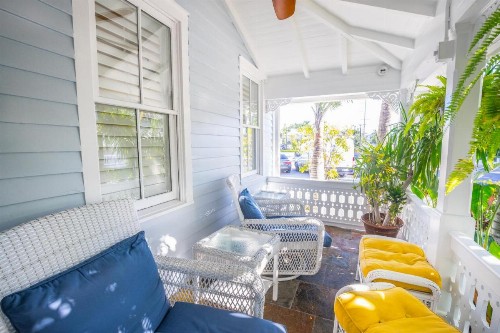 Duval Inn - Key West - image 20
