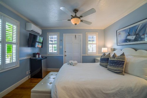 Duval Inn - Key West - image 22