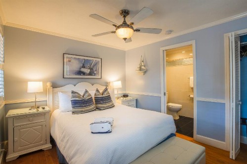 Duval Inn - Key West - image 24