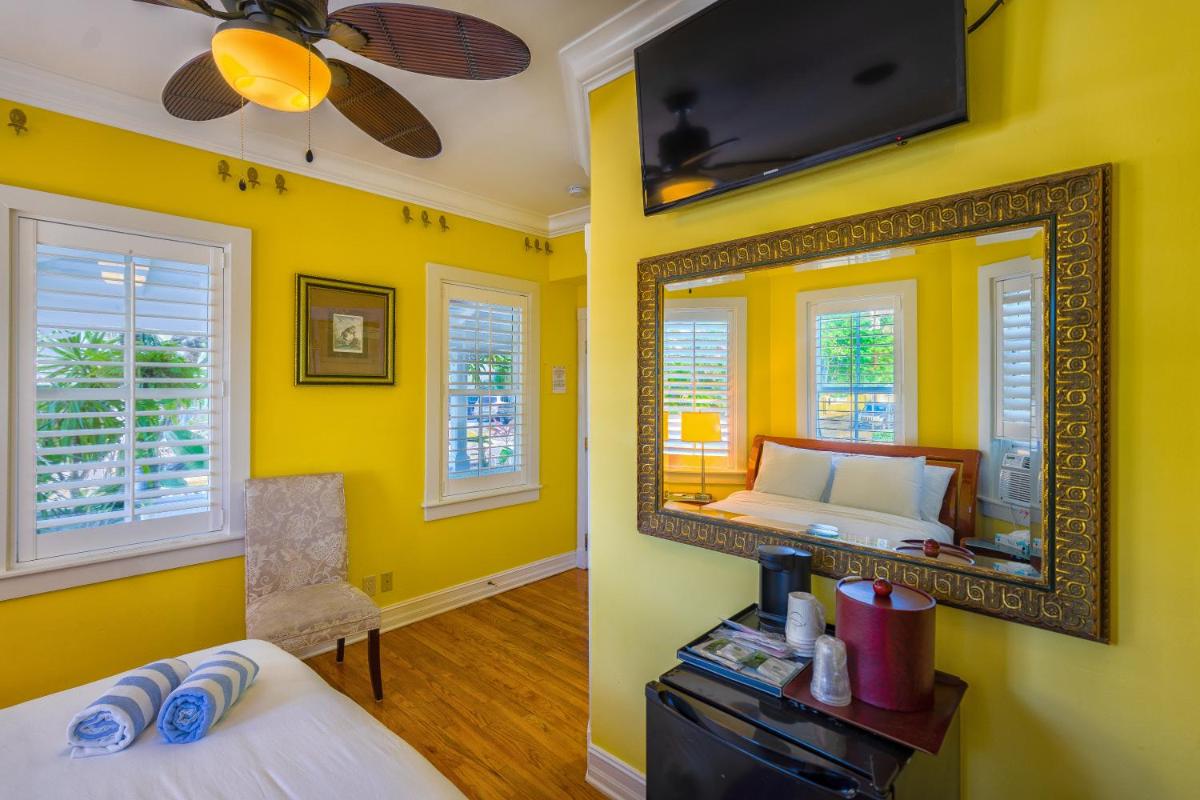 Duval Inn - Key West - image 4