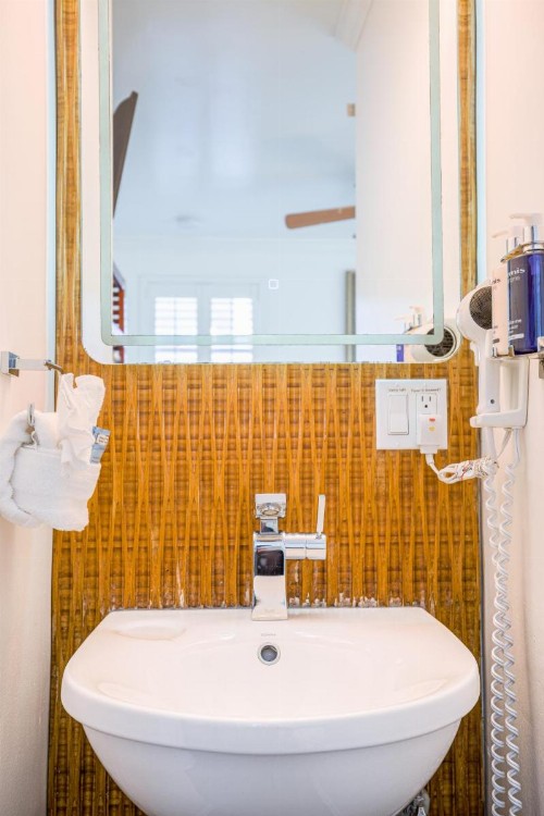 Duval Inn - Key West - image 43