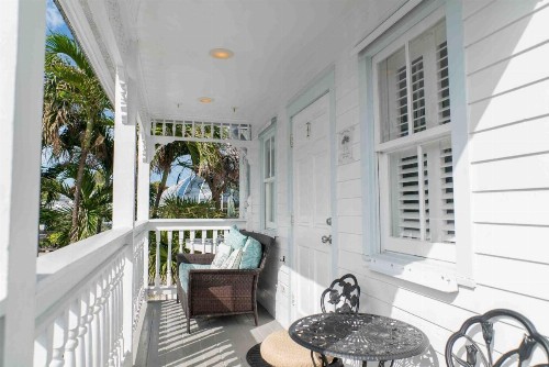 Southernmost Point Guest House - image 11