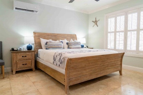 Southernmost Point Guest House - image 23