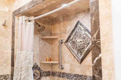 Southernmost Point Guest House - image 33