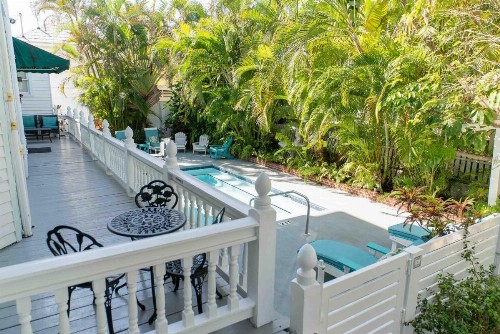 Southernmost Point Guest House - image 38