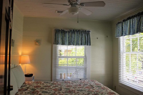 Angelina Guesthouse Adults Only No Resort Fees - image 10