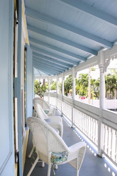 Angelina Guesthouse Adults Only No Resort Fees - image 9