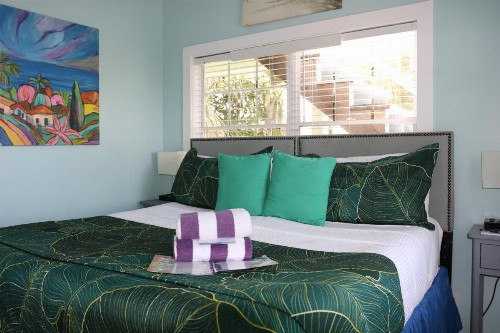 Caribbean House No Resort Fees - image 10