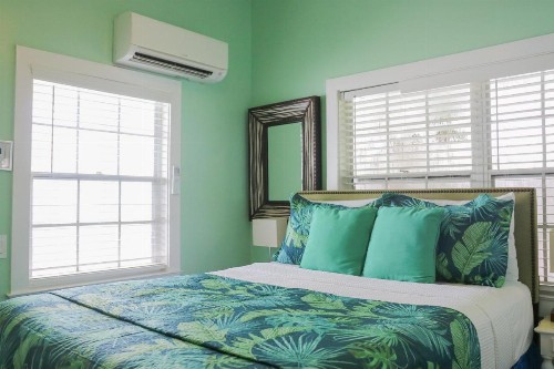 Caribbean House No Resort Fees - image 13