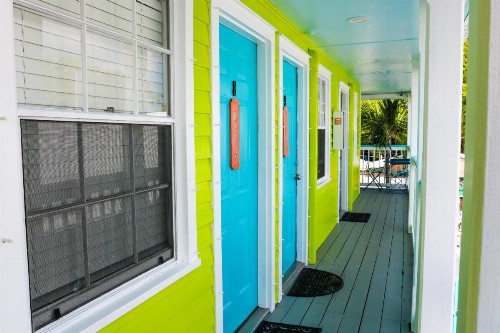 Caribbean House No Resort Fees - image 15