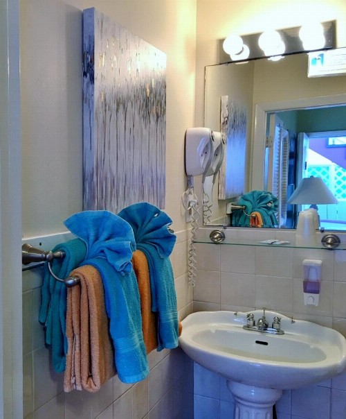 Caribbean House No Resort Fees - image 36