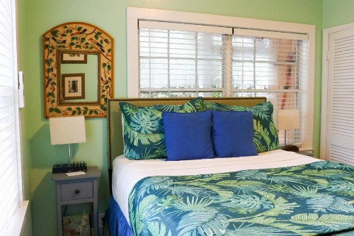 Caribbean House No Resort Fees - image 42