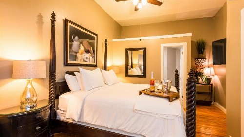 L'Habitation Guesthouse- Adult Exclusive - image 6